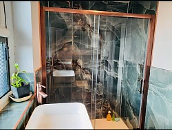 Shower area